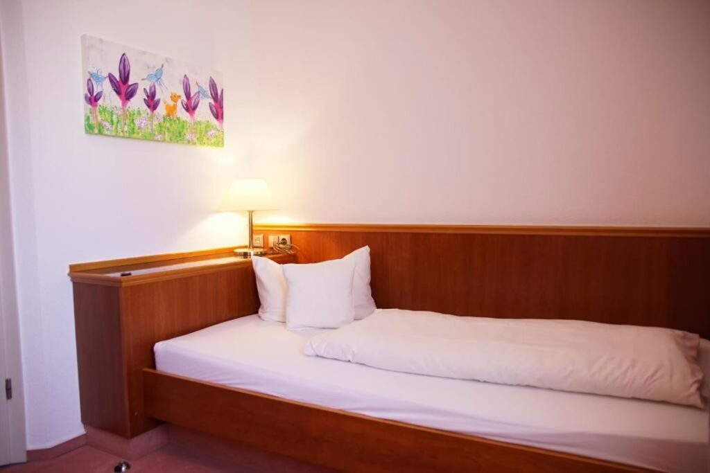 3d3f6caf 297f 429a 9d30 53247d326752 Hotel Roter Ochsen Lauchheim